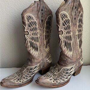 Corral Square Toe Wing/Cross Sequin Boots